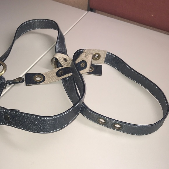 Nannini Crossbody - Picture 5 of 8